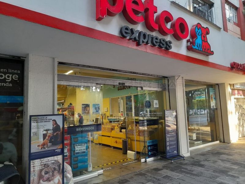 Kedai haiwan peliharaan Petco memasang peranti anti-kecurian emeno